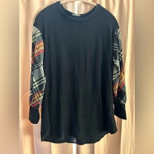 Plaid sweater by BOMBOM